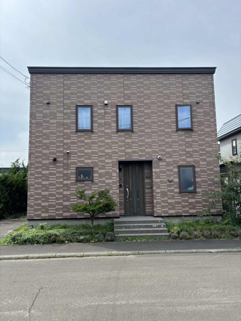札幌市北区屯田 外壁屋根塗装H様邸 施工前