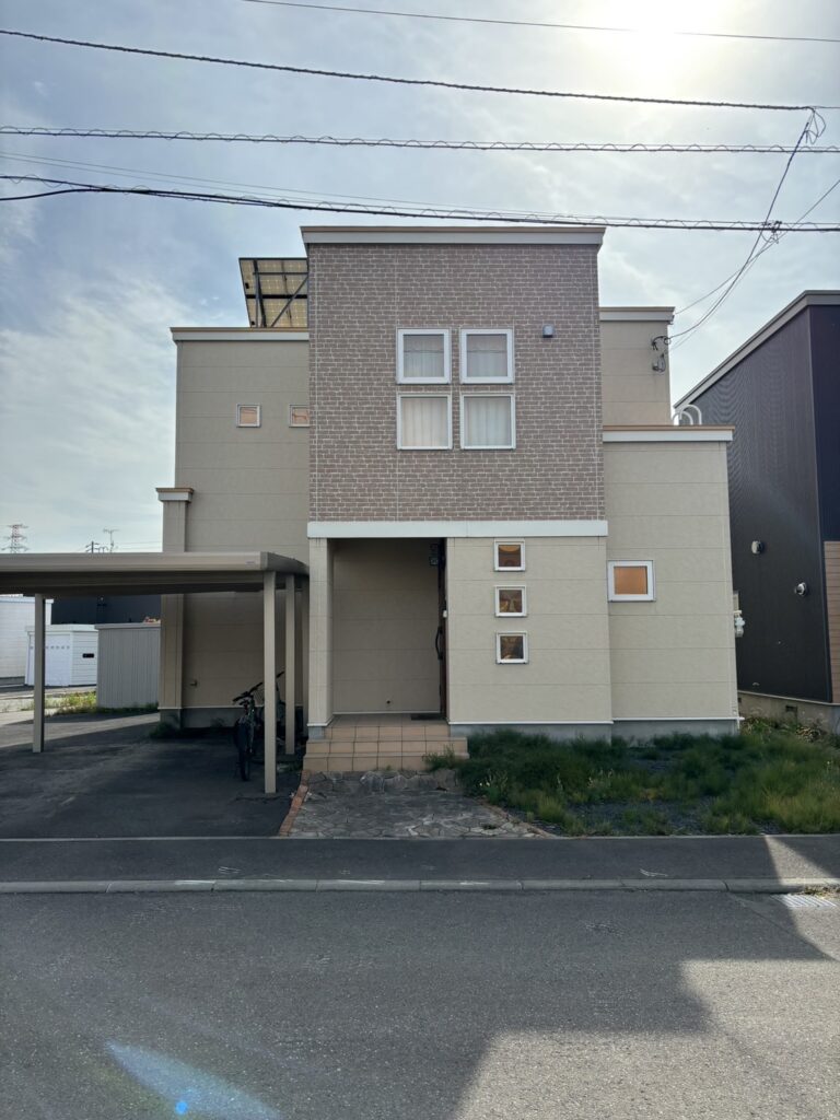 札幌市北区南あいの里 外壁屋根塗装O様邸 施工前