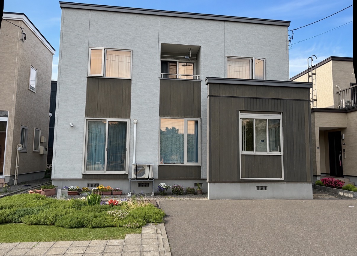 札幌市手稲区 外壁屋根塗装 I様邸 施工前