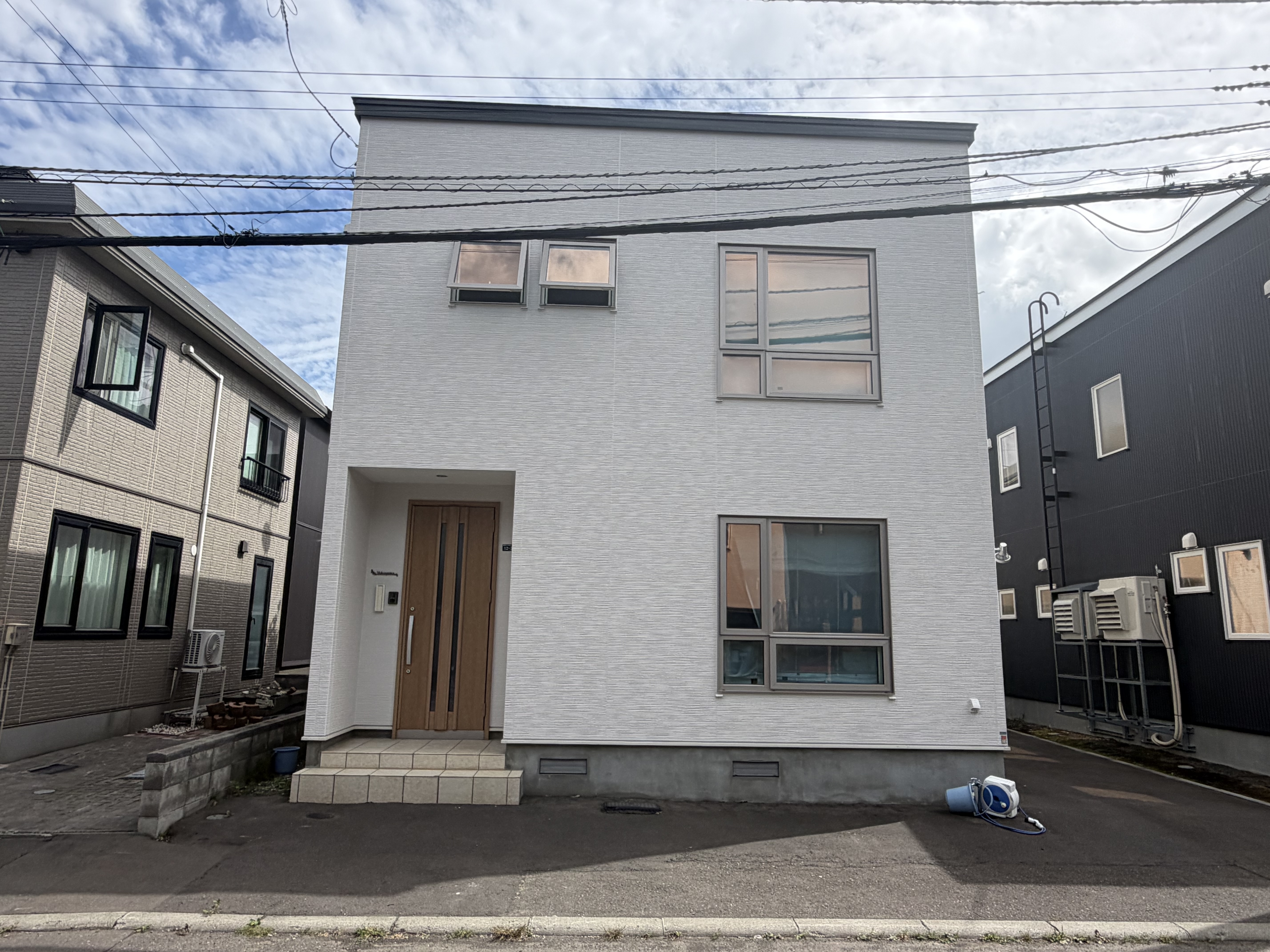札幌市東区 外壁屋根塗装 Y様邸 施工後